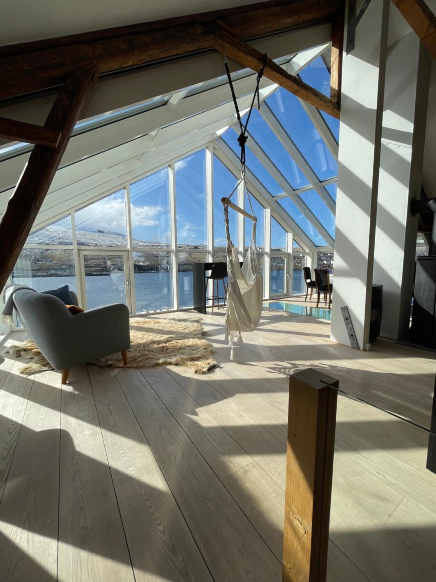 Torhus Villa Mithvagur Exteriör bild